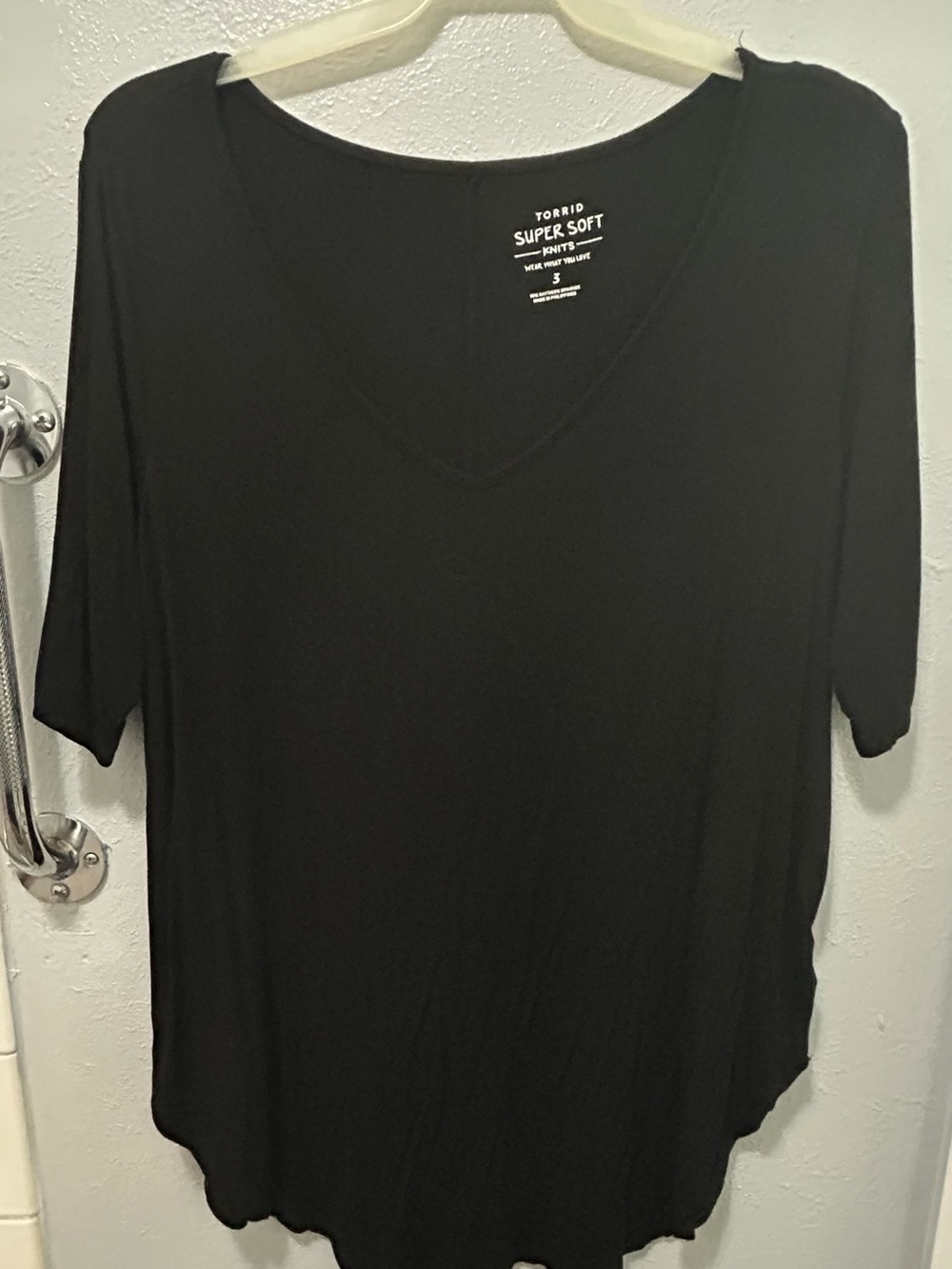 torrid Black V-Neck Super Soft Short Sleeve Top